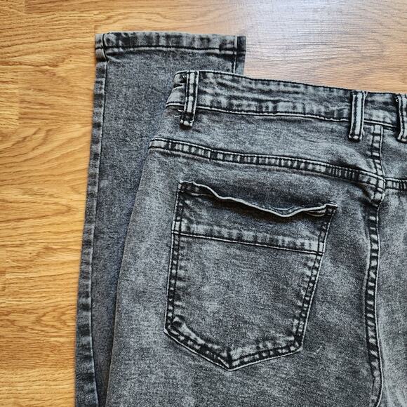 M Society Politically Incorrect Jeans Mens Size 34x32 Black Distressed Patched - Picture 6 of 12